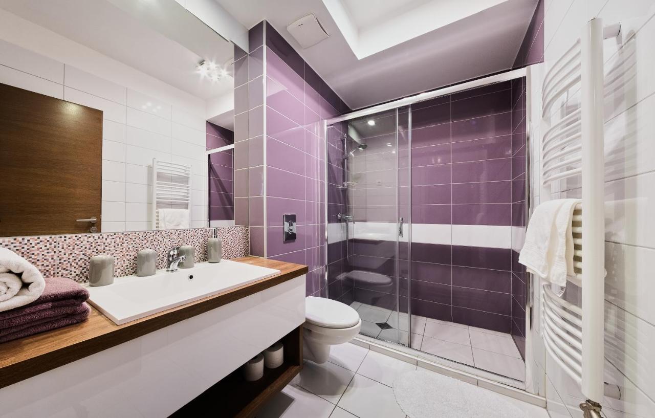 Apartman Rubin Sarvar Ngoại thất bức ảnh